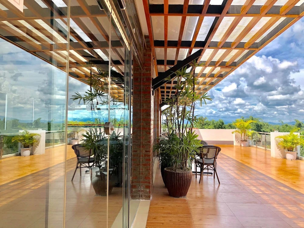 Hotel Hukaung