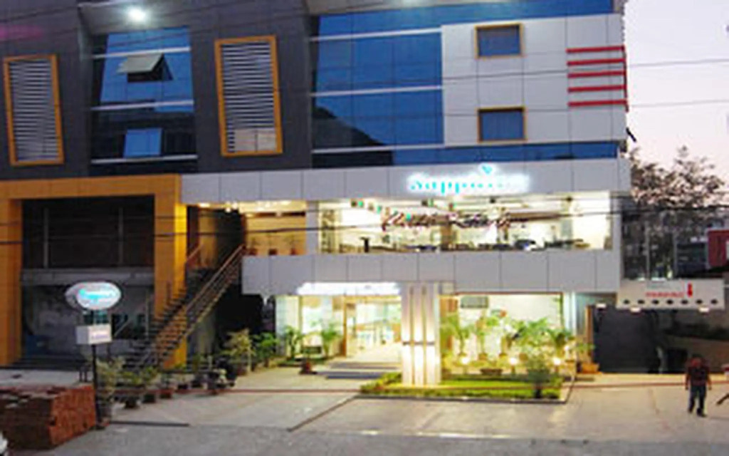 Hotel sapphire regency