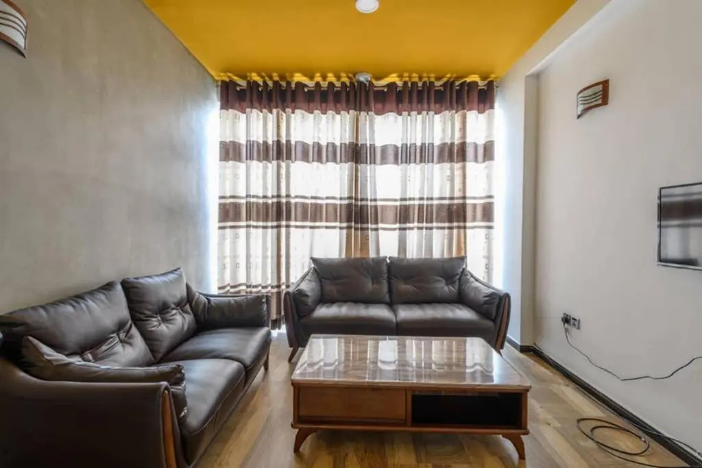 Amaze Residence luxury 2 bedroom apartment 3