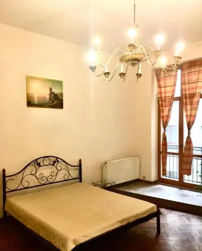 Lviv's Prospekt Shevchenka apartments