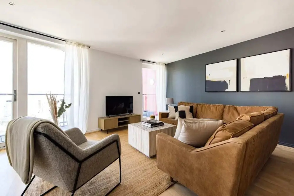 The Nine Elms Lane Arms - Stunning & Bright 2bdr Flat With Balconies