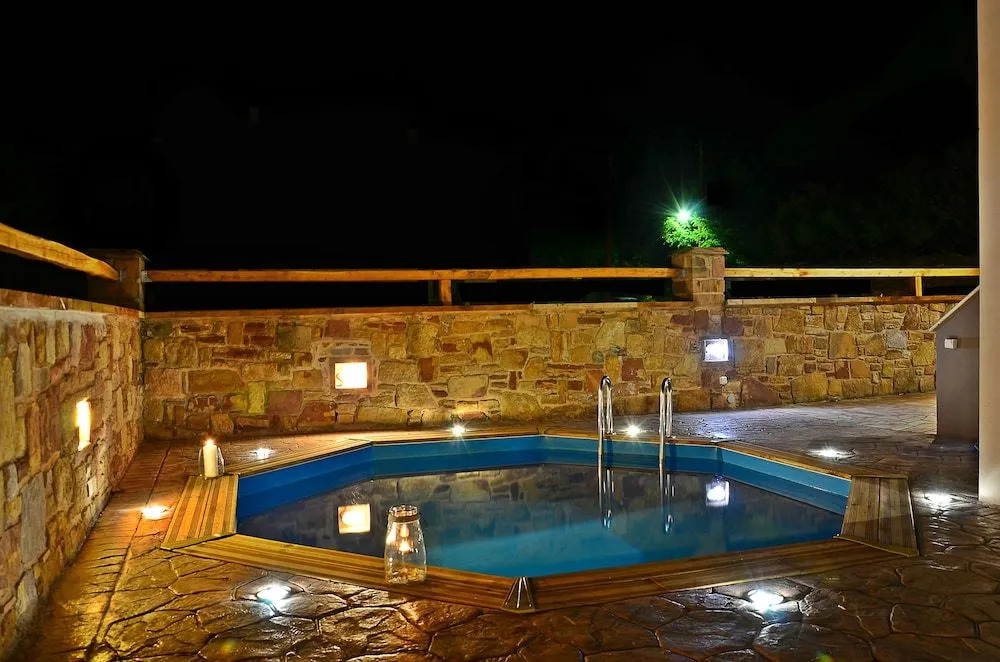 Mastiha Villas in Town