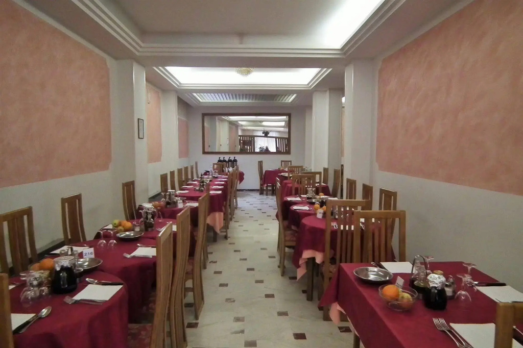 Hotel EUR