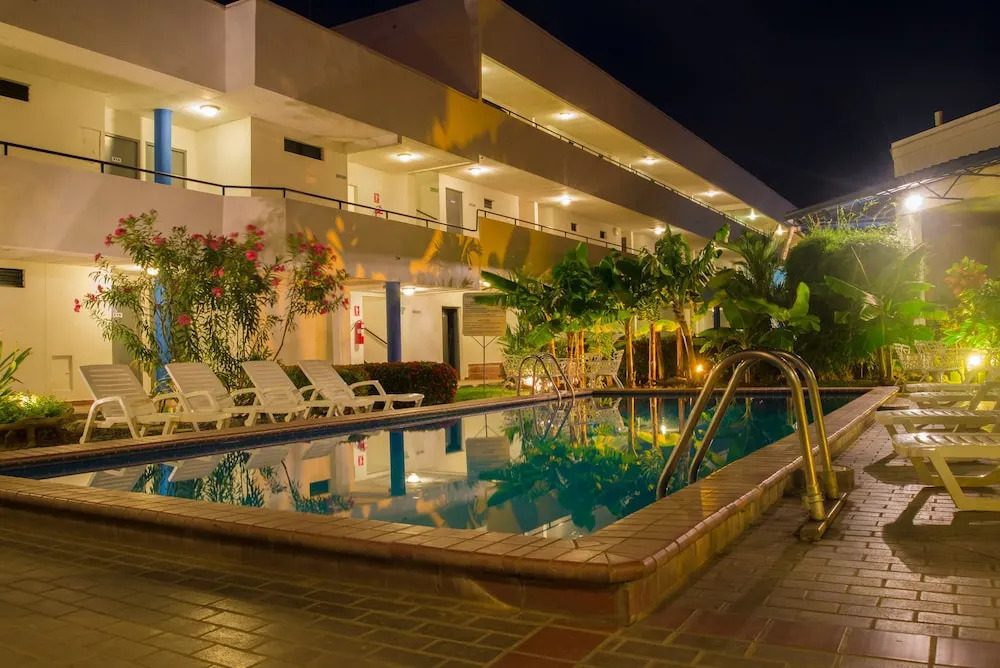 Hotel Versalles