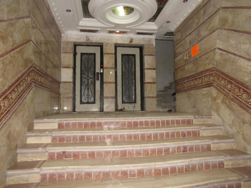 الاسكندريه ميامي عند مطعم جاد الدور السادس