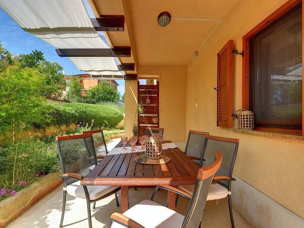 Apartment in Croatia Near the Coast