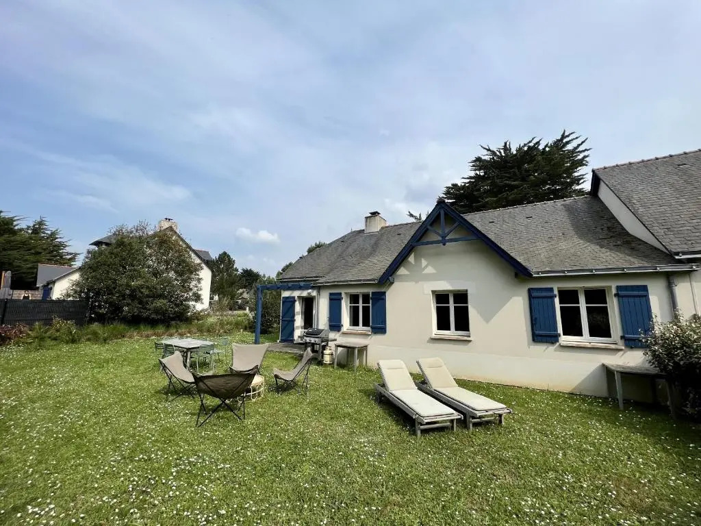 Charmante Villa Tout Confort Et À 500 M de la Plage À Pornichet