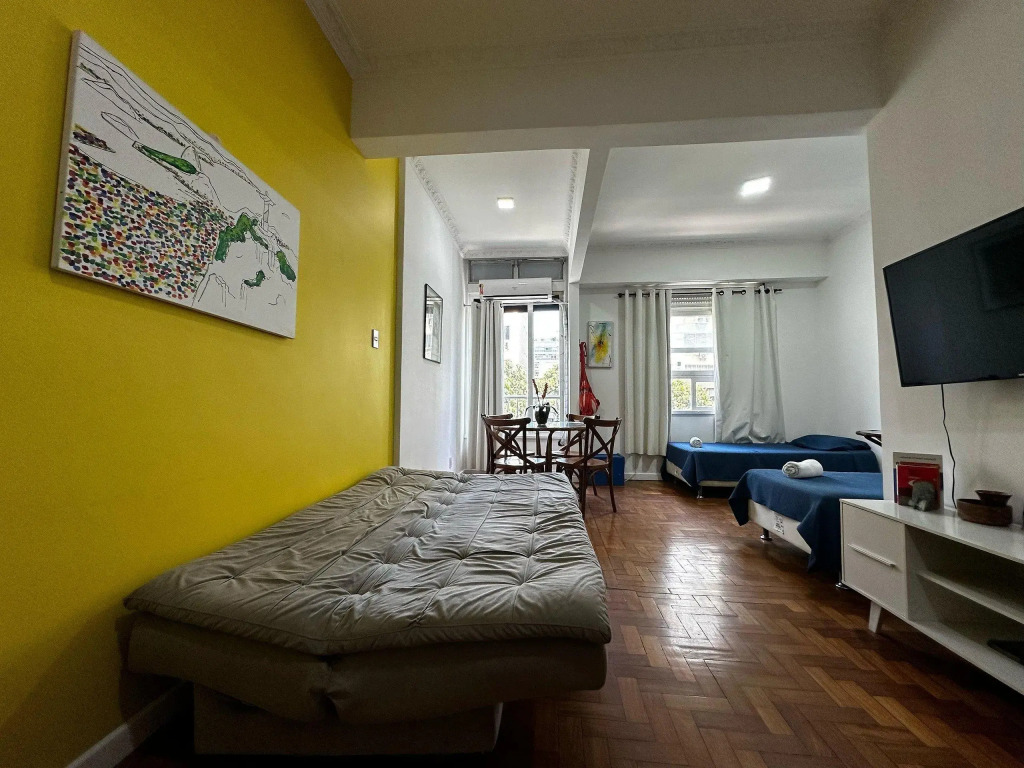 Apartamento a 300m da Praia de Ipanema | VP318/404