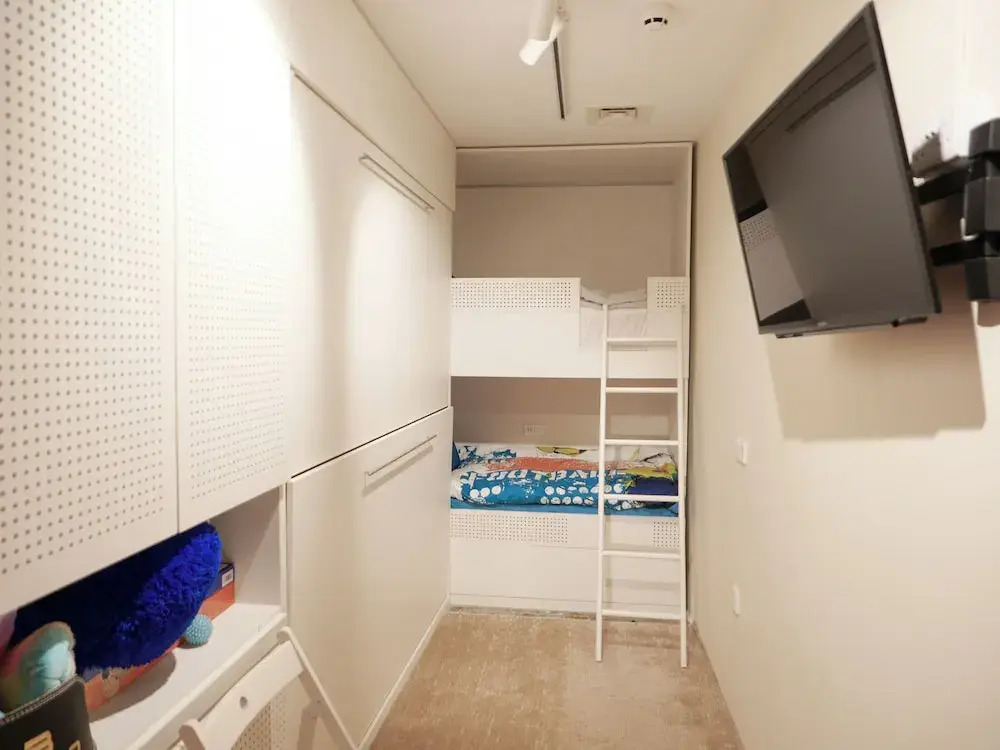 Sea & Garden View Apartments - The 8