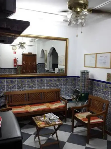 Hostal Restaurante La Giralda