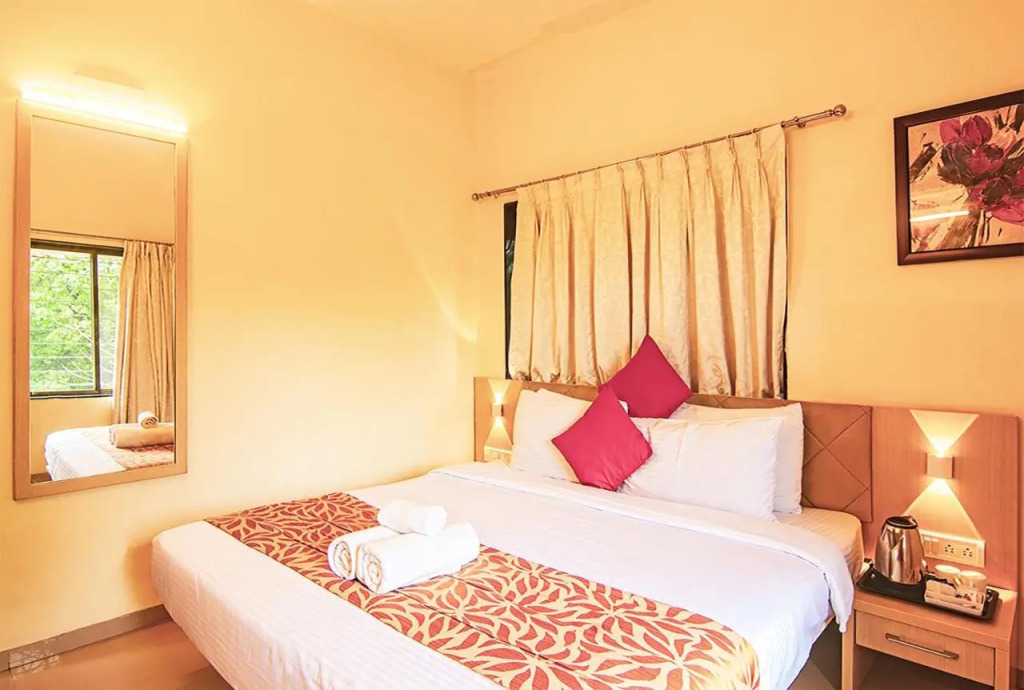 Aron Resort Lonavala Near Old Mumbai Pune Highway
