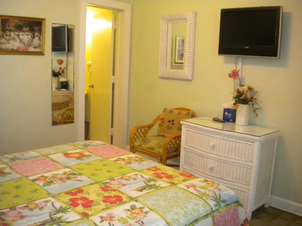 Westwinds Inn