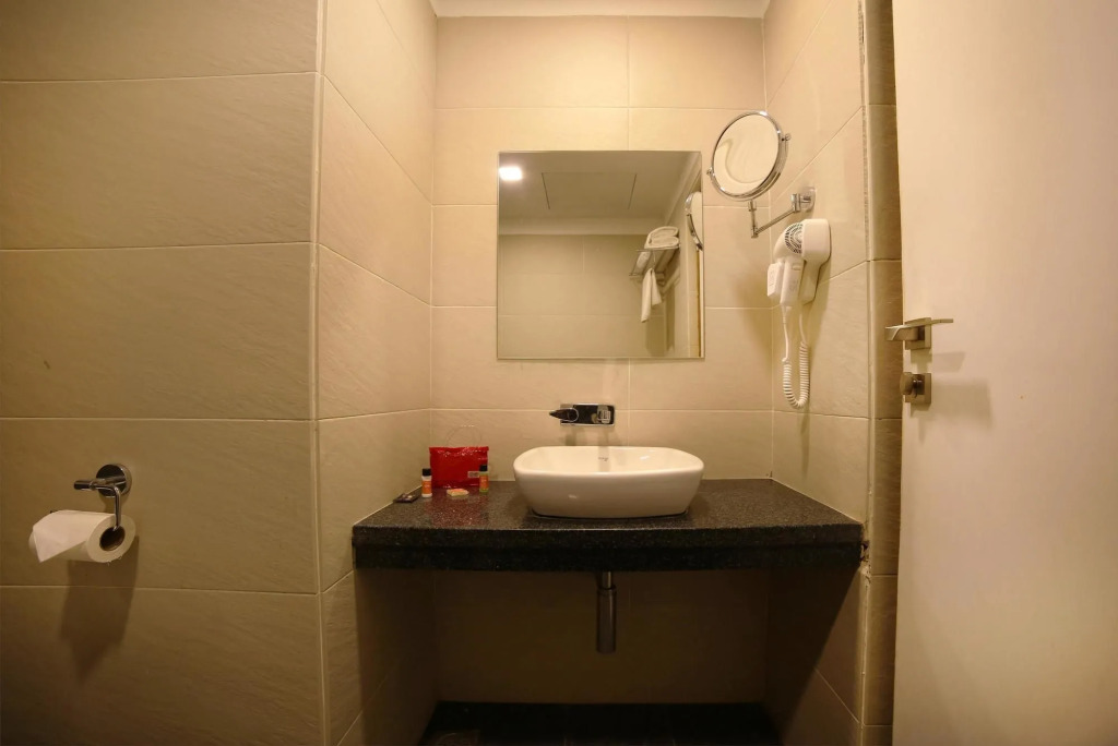 OYO Rooms NTR Health University