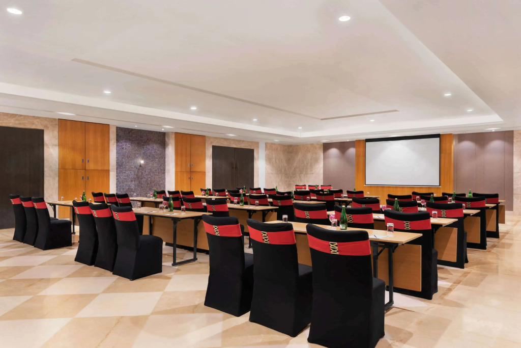 Ramada by Wyndham Lucknow Hotel and Convention Center