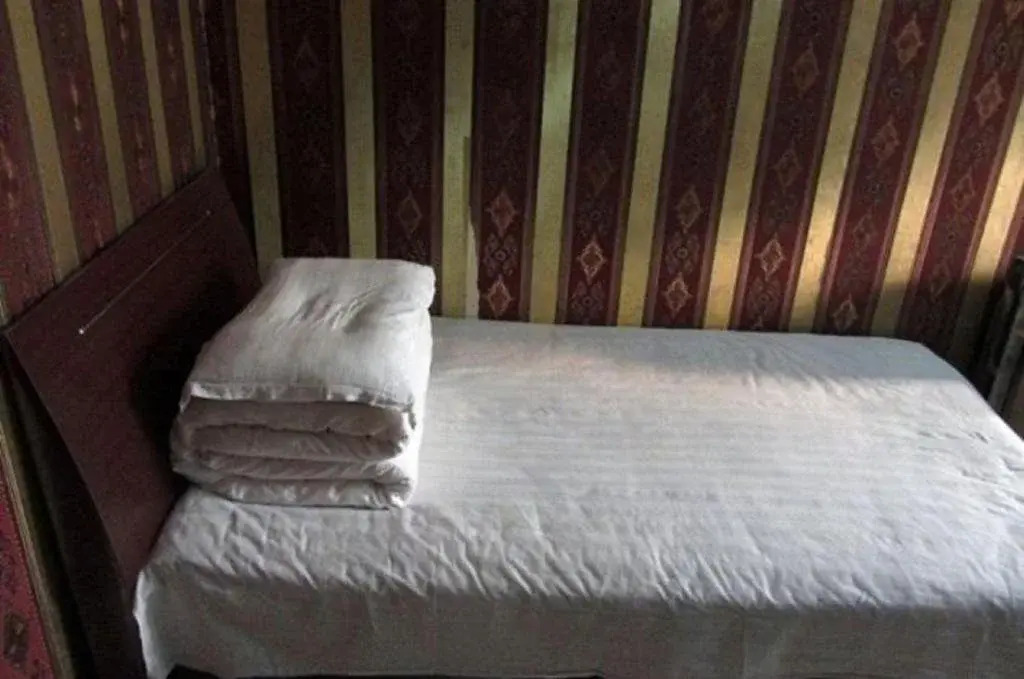 Ruiyuan Business Hotel