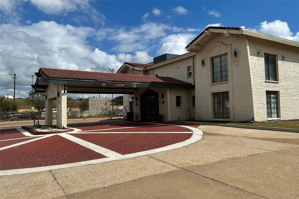 Baymont by Wyndham Nacogdoches Near University