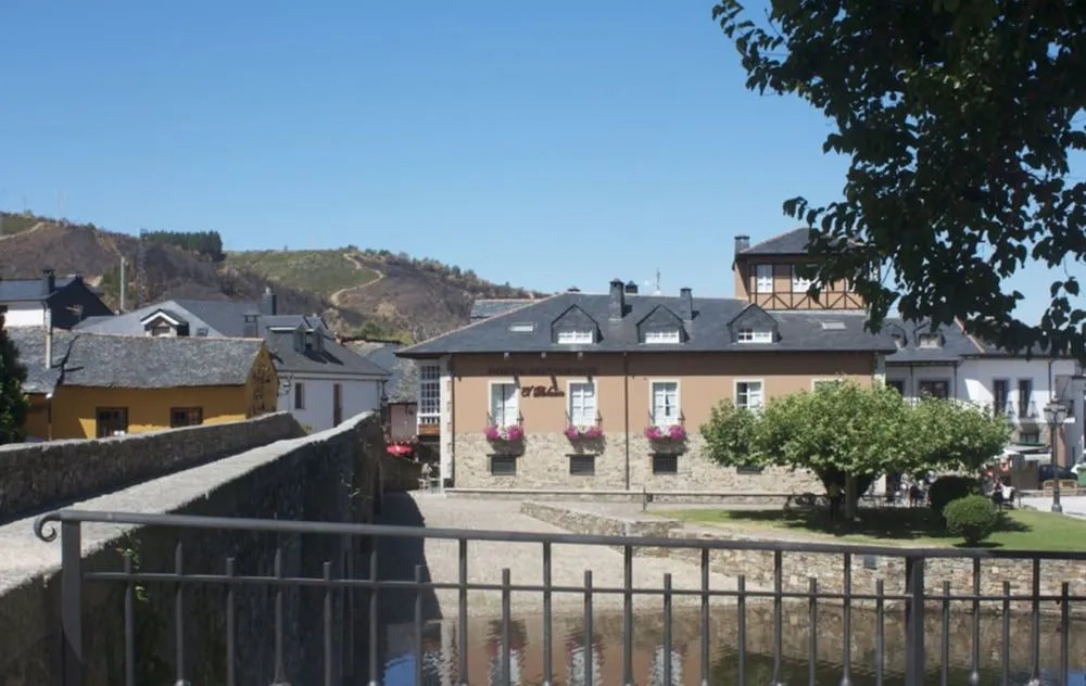 Hostal El Palacio
