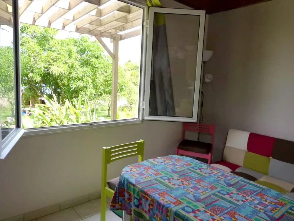 Apartment with One Bedroom in Sainte-Anne, with Shared Pool, Enclosed Garden And Wifi - 4 Km From the Beach