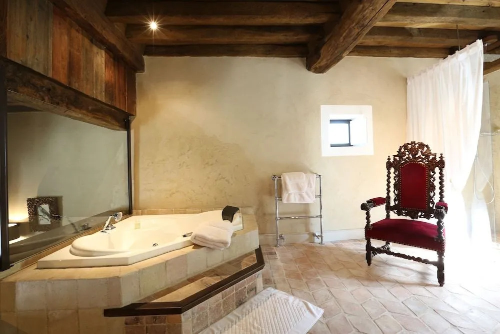 Château de La Mar Chambres dHôtes