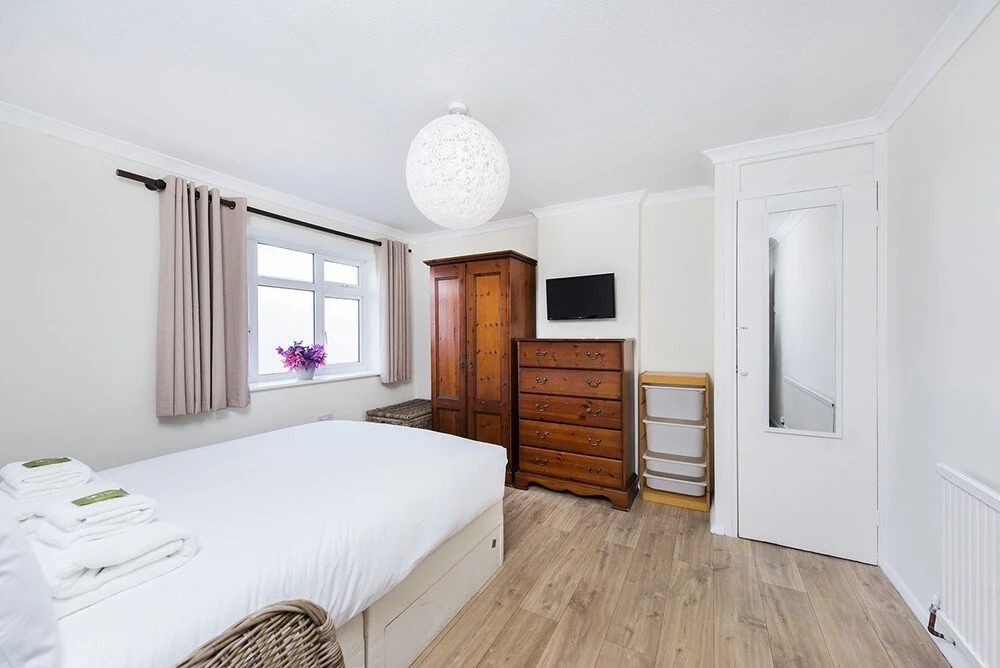 Cosy 2BR House With Patio Garden In Plaistow