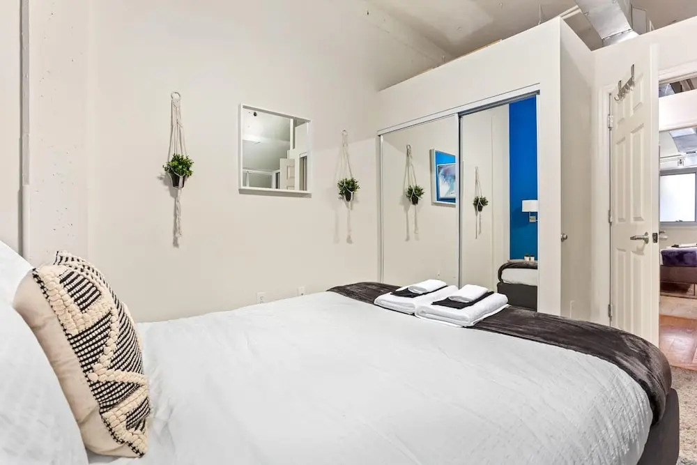 City Center Apartment, Walk Everywhere, Wifi
