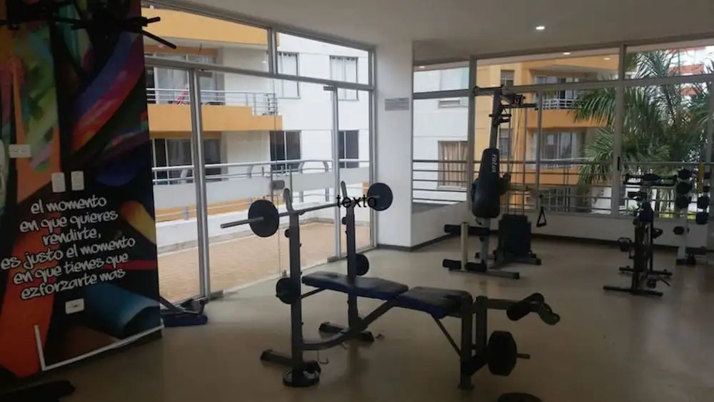 Spacious Apartment In The North Cali