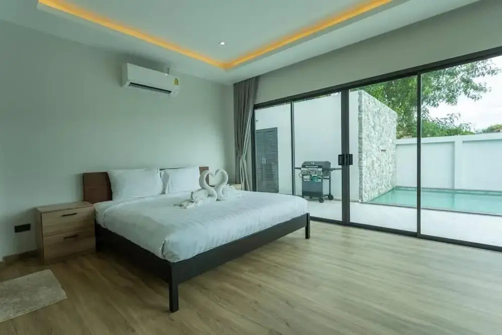 Brand New Luxury Villa Pool Rawai v105