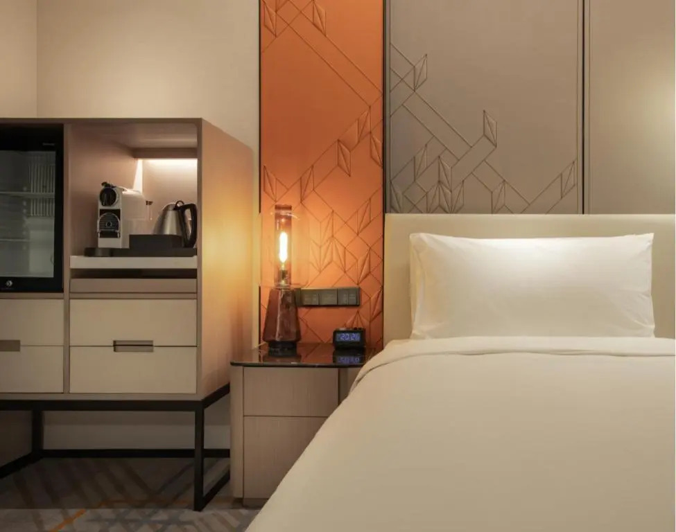 voco Shanghai Hongqiao Hub by IHG