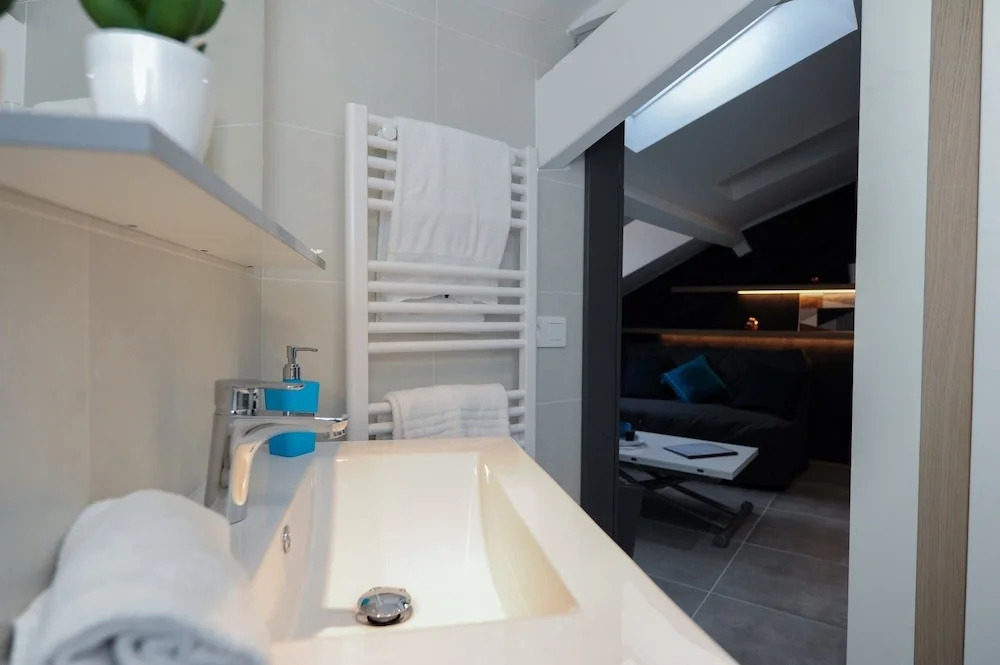 Studio Paradise Five Stars Holiday House