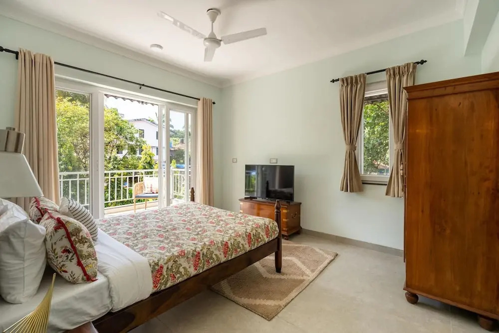 Irene Altezza by Hireavilla - 1BR w Pool Pilerne