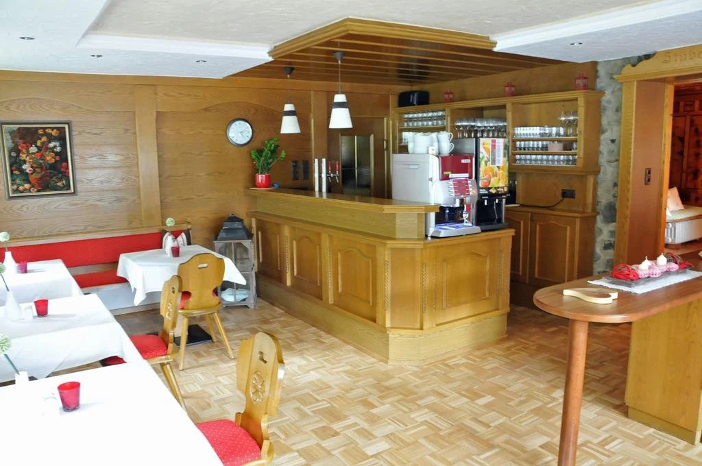 Pension DORFPLATZL Pitztal