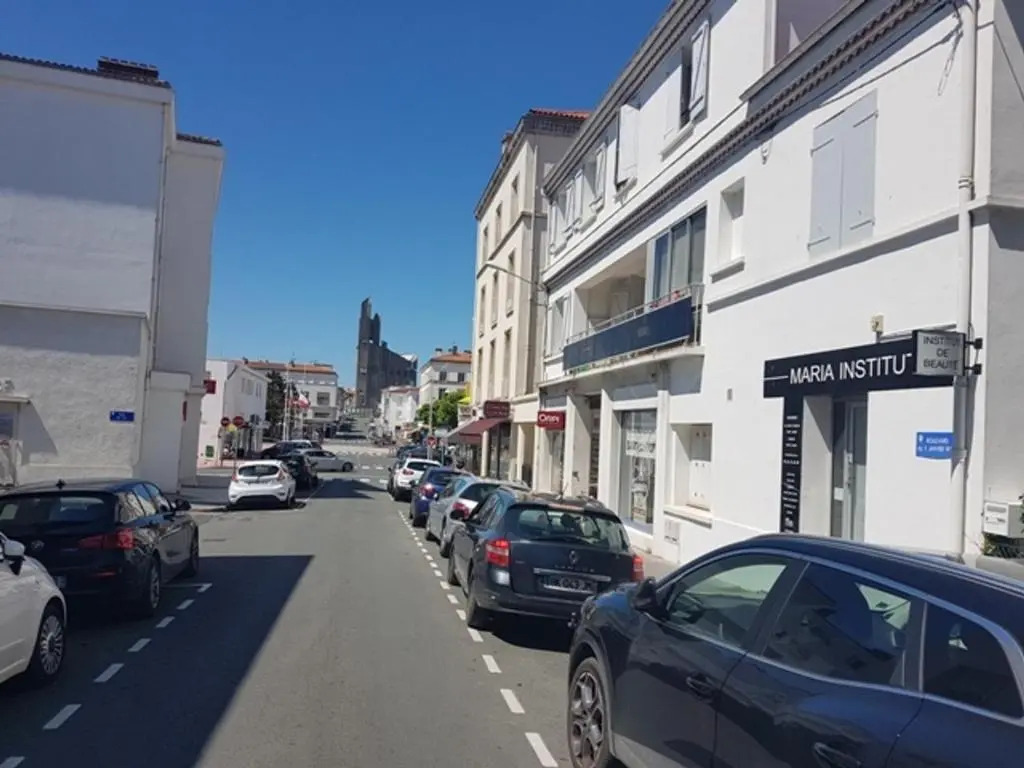 Appartement Royan, 3 Pièces, 5 Personnes - Fr-1-71-51