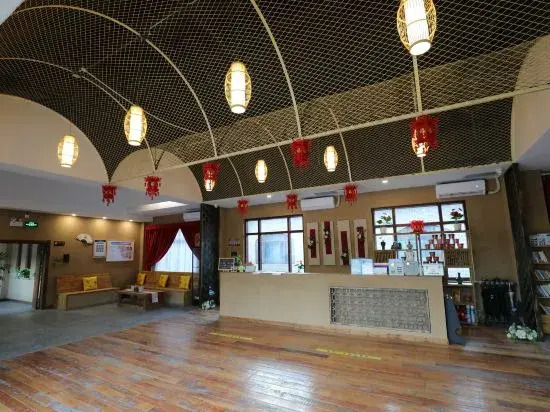 Golden Yan‘an  Jianshan Hostel