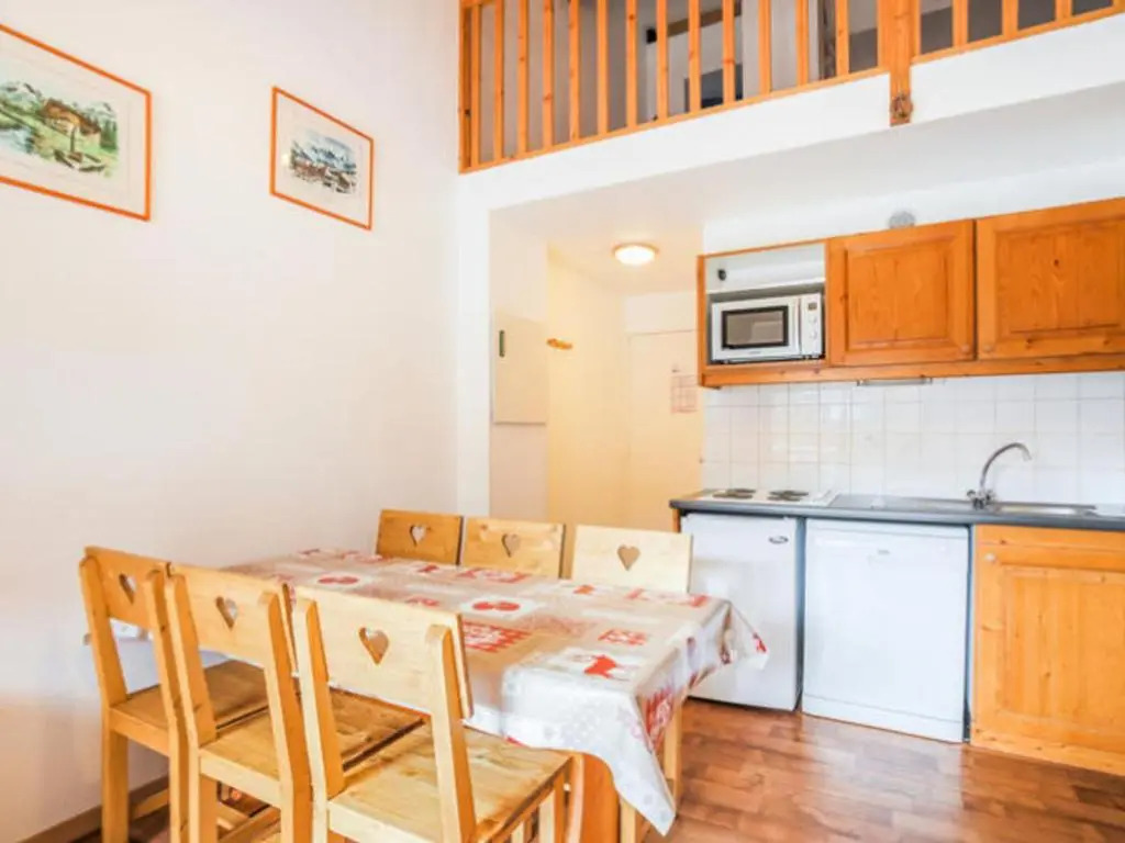 Appartement Valfréjus, 3 pièces, 7 personnes - FR-1-468-12
