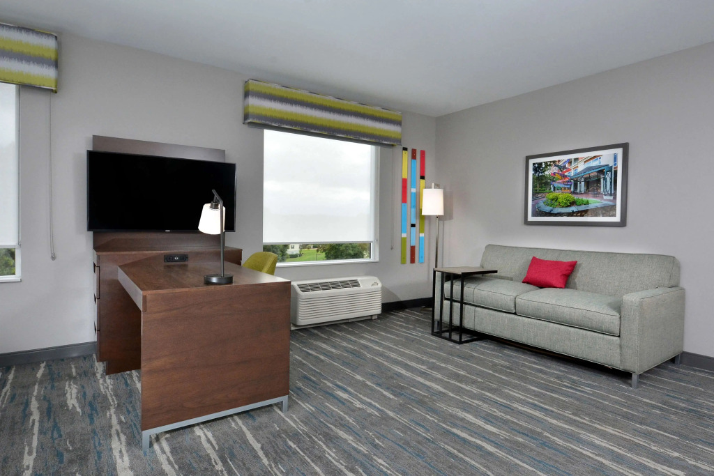 Hampton Inn & Suites Charlotte North I 485