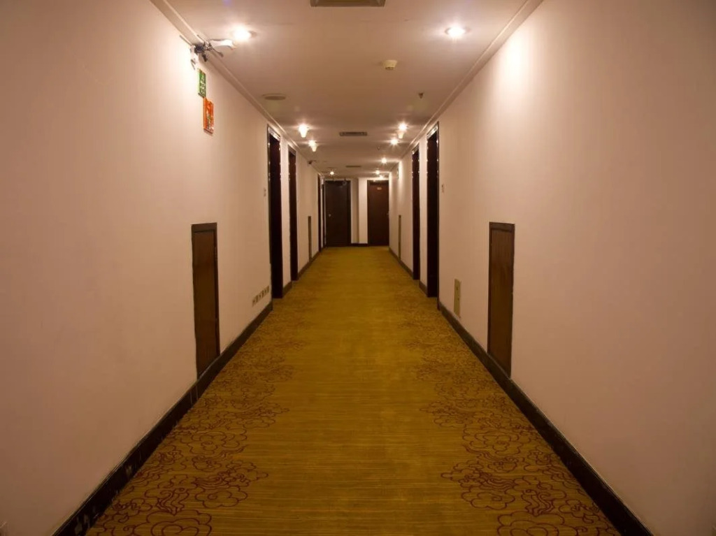 Sovereign Hotel