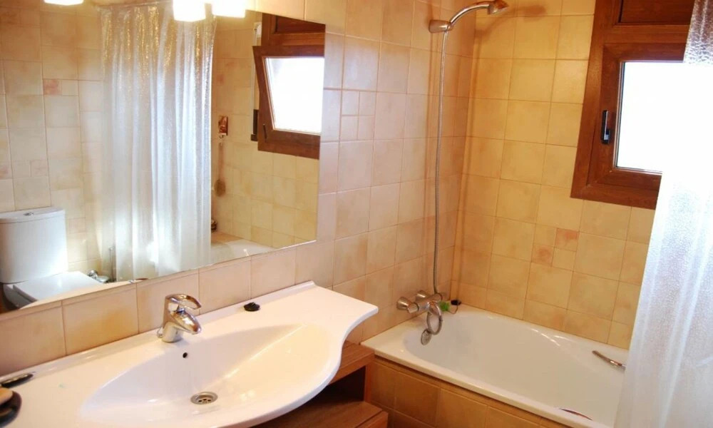 Villa in Lloret de Mar - 104825 by MO Rentals