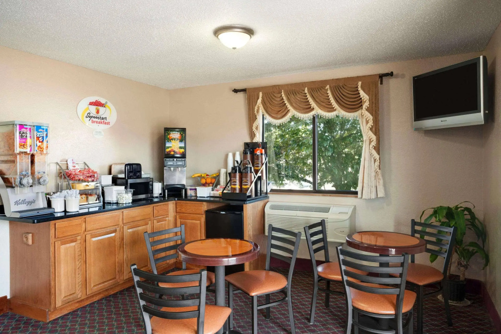 Quality Inn Oneida near Casino