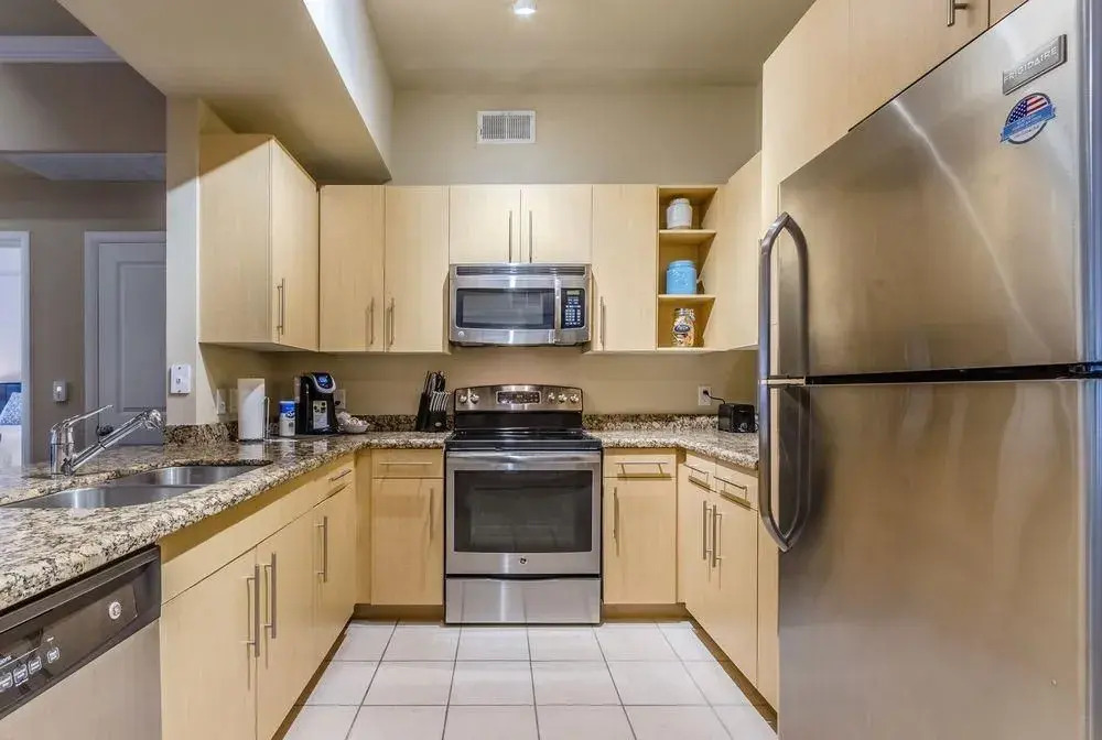 2BR Executive