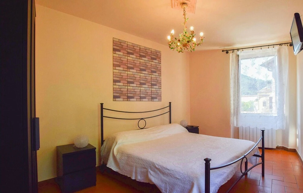 Stunning Home in Camaiore With 3 Bedrooms and Wifi