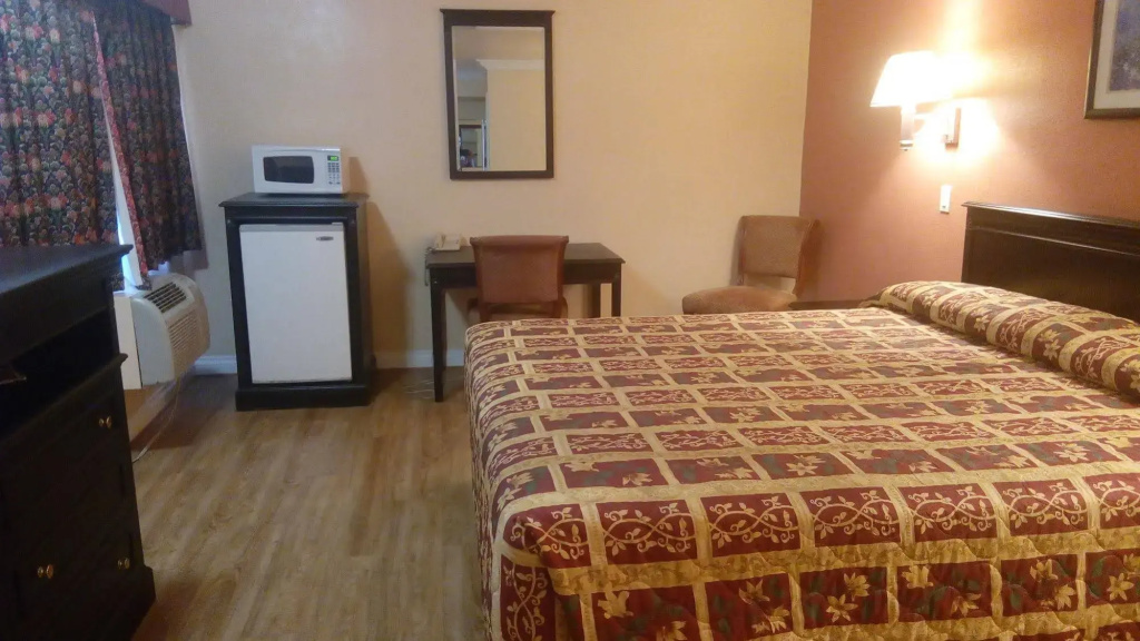 Regency Motel