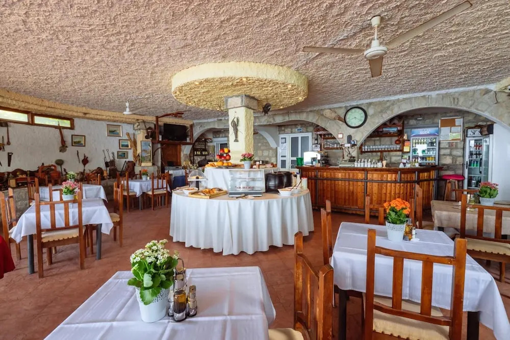 Hotel Savojo