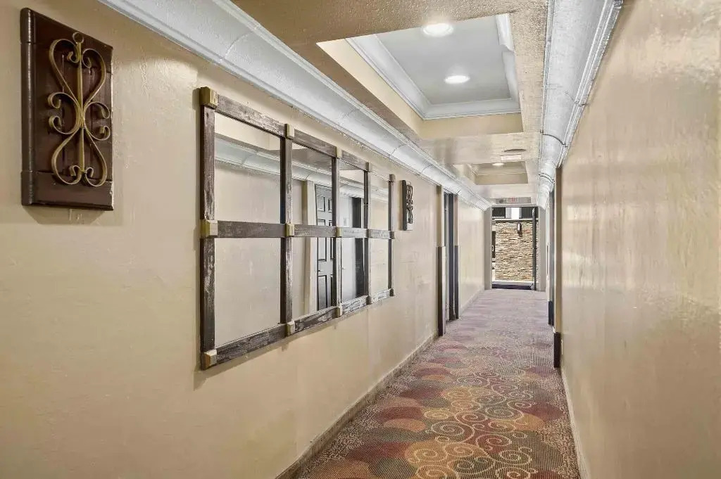 Lemon Tree Hotel and Suites