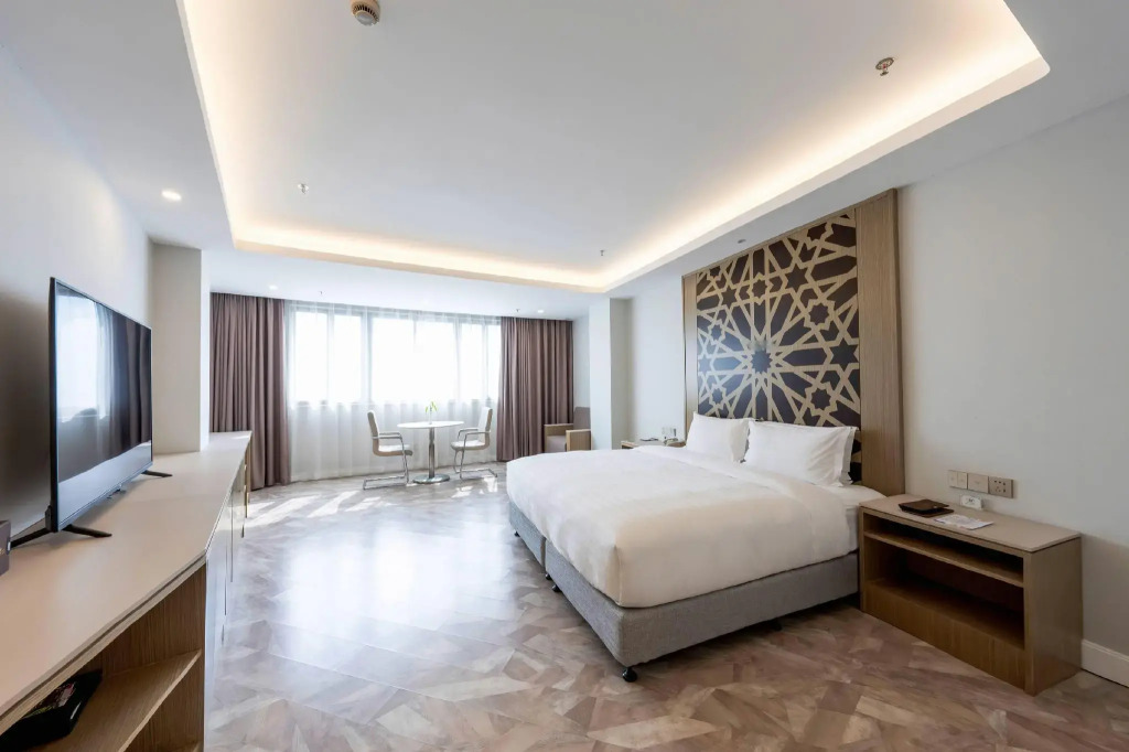 Pearl Hotel