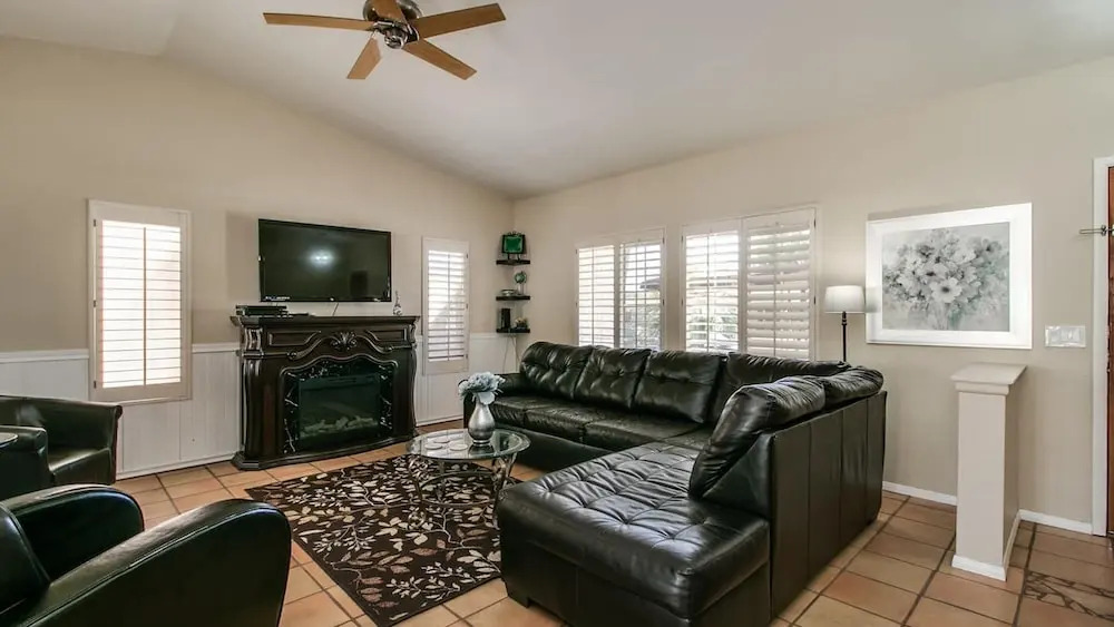 Scottsdale Kierland 3 Bdrm With Sparkling Pool!