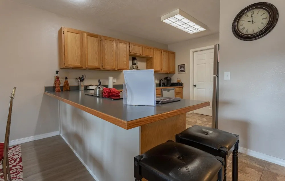 Sweet Spot 2 Bedroom Condo