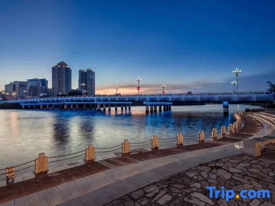 Homeinn Plus Hotel (Sanya Bay No.1)