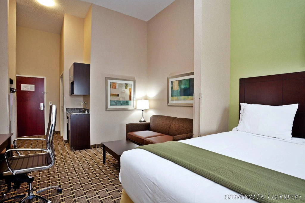 Holiday Inn Express Hotel and Suites Statesville by IHG