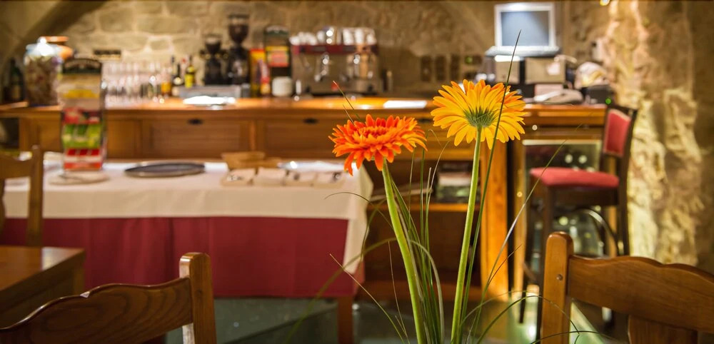 HOTEL EL CASTELL