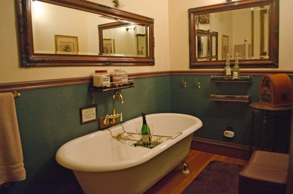 Historic National Hotel